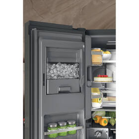 Americká lednice Whirlpool WQ9I FO2BX EF černá barva
