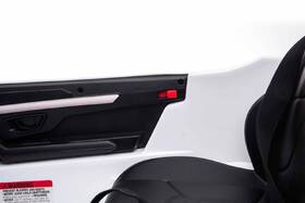 Elektrické autíčko Beneo Lamborghini Urus bílá barva
