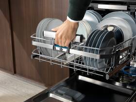 Myčka nádobí Electrolux KECA7300L 
