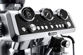 Espresso De'Longhi EC9665.M nerez
