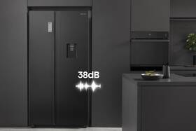 Americká lednice Hisense RS711N4WFE černá barva
