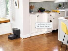 Robotický vysavač iRobot Roomba j7+ černá barva

