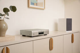CD přehrávač Denon DCD-900NE stříbrná barva
