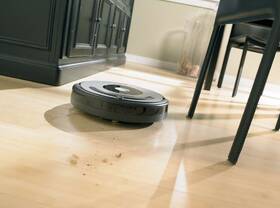 Robotický vysavač iRobot Roomba 616 + Braava jet 240 

