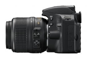 Digitální fotoaparát Nikon D3200 + 18-55 AF-S DX VR černá barva
