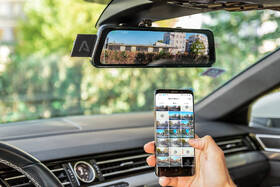 Autokamera LAMAX S9 Dual GPS (s detekcí radarů) černá barva
