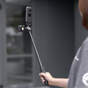 Držák PGYTECH CapLock Action Camera Extension Pole Tripod černá barva
