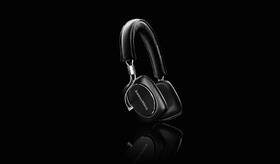 Sluchátka Bowers & Wilkins P5 Series 2 černá barva
