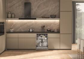 Myčka nádobí Whirlpool W7I HF60 TUS MaxiSpace 
