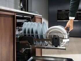 Myčka nádobí Electrolux KECA7300L 
