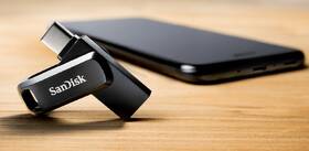 USB Flash SanDisk 256GB USB-C černá barva
