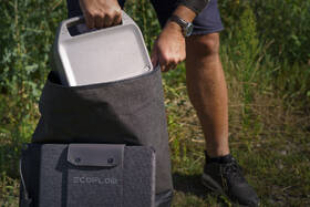 Nabíjecí stanice EcoFlow RIVER 2 Outdoor combo s EcoFlow batohem a 60W skládacím solárním panelem 
