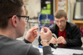 3D pero 3Doodler Create+ a 75 náplní a 5 šablon 
