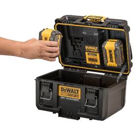 Nabíjecí box Dewalt DWST83471 
