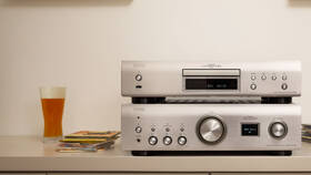 CD přehrávač Denon DCD-900NE stříbrná barva
