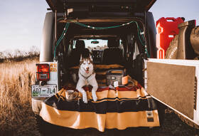 Nabíjecí stanice Jackery Explorer 500 (518 Wh) černá barva
