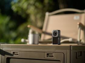 Outdoorová kamera DJI Action 2 Dual-Screen Combo 128GB šedá barva
