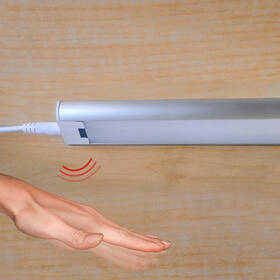 Nástěnné svítidlo Solight bezdotykové, stmívatelné, IR sensor, 9W, 4100K, 60cm bílá barva
