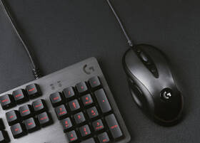 Myš Logitech MX518 černá barva
