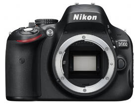 Digitální fotoaparát Nikon D5100 + 18-105 AF-S DX VR 
