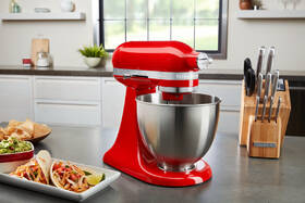 Kuchyňský robot KitchenAid 5KSM3311XEHT 
