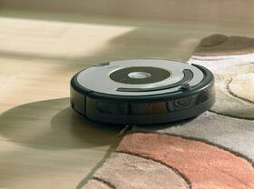 Robotický vysavač iRobot Roomba 616 + Braava jet 240 
