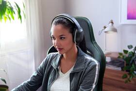 Headset Razer Barracuda X – Roblox Edition​ černá barva
