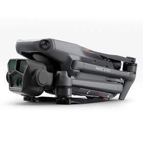 Dron DJI Mavic 3 Pro Fly More Combo (DJI RC PRO) 
