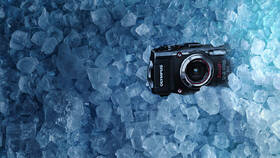 Digitální fotoaparát Olympus TG-3 černá barva
