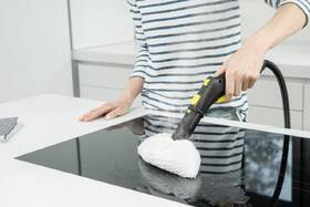 Parní čistič Kärcher SC 4 Easy Fix 
