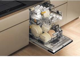 Myčka nádobí Whirlpool W8I HF58 TU 
