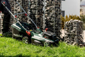 Sekačka Metabo RM 36-18 LTX BL 36 (s baterií) 601716650 
