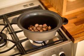 Pomalý hrnec s odnímatelným kastrolem RUSSELL HOBBS 22740-56 nerez
