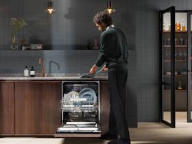 Myčka nádobí Electrolux KECA7300L 

