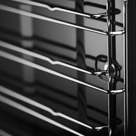 Trouba Electrolux EOF4P74X nerez
