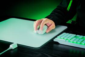 Myš Razer Viper V3 Pro bílá barva
