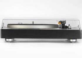 Gramofon Mitchell Acoustics TT2 černá barva
