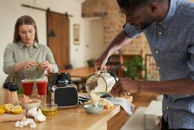 Stolní mixér RUSSELL HOBBS 28241-56 Sensigence Intelligent 
