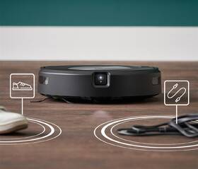 Robotický vysavač iRobot Roomba Combo j7+ černá barva
