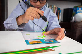 3D pero 3Doodler Create+ a 75 náplní a 5 šablon 
