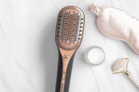 Regenerační parní kartáč Rowenta CF9940F0 Hair Therapist™ 
