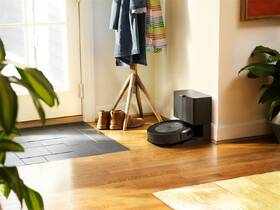 Robotický vysavač iRobot Roomba j7+ černá barva
