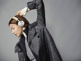 Sluchátka Bang & Olufsen H8i - Natural 
