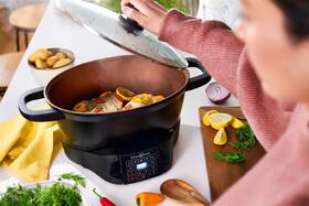 Multifunkční hrnec RUSSELL HOBBS 28270-56 Good To Go černá barva
