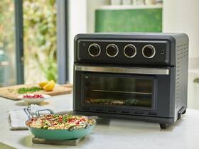 Fritéza horkovzdušná Cuisinart TOA60E 
