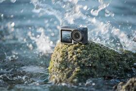 Outdoorová kamera DJI OSMO ACTION šedá barva
