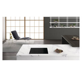 Set výrobků Whirlpool W6 OS4 4S2 P BL + WL B8160 NE 
