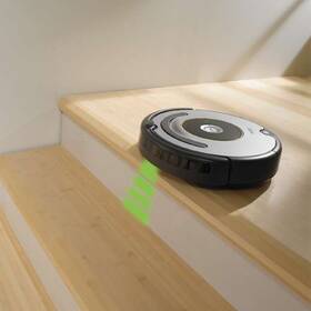 Robotický vysavač iRobot Roomba 616 + Braava jet 240 
