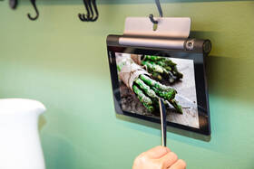 Dotykový tablet Lenovo Yoga Tablet 3 8 16 GB Wi-Fi ANYPEN černá barva
