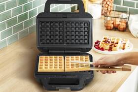 Sendvičovač Tefal SW383D10 UltraCompact 3 v 1 
